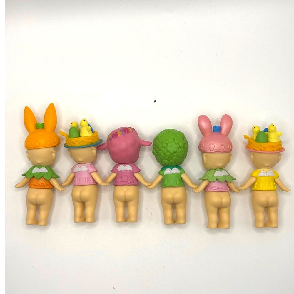 Set of 6 New Unbranded Kewpie, Angel Mini Figures, Easter Costumes, Open Boxes